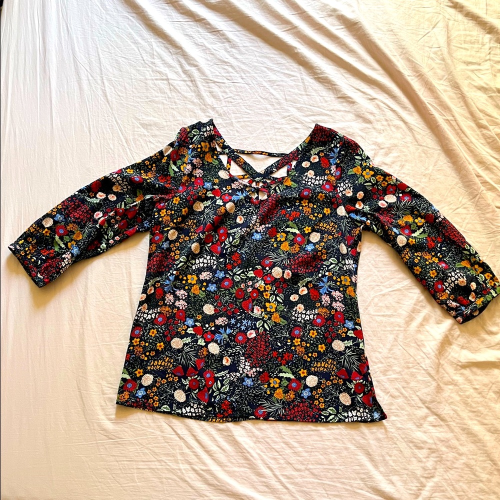 Skies are Blue-Stitch Fix- Gallego Cut Out Back Detail Blouse